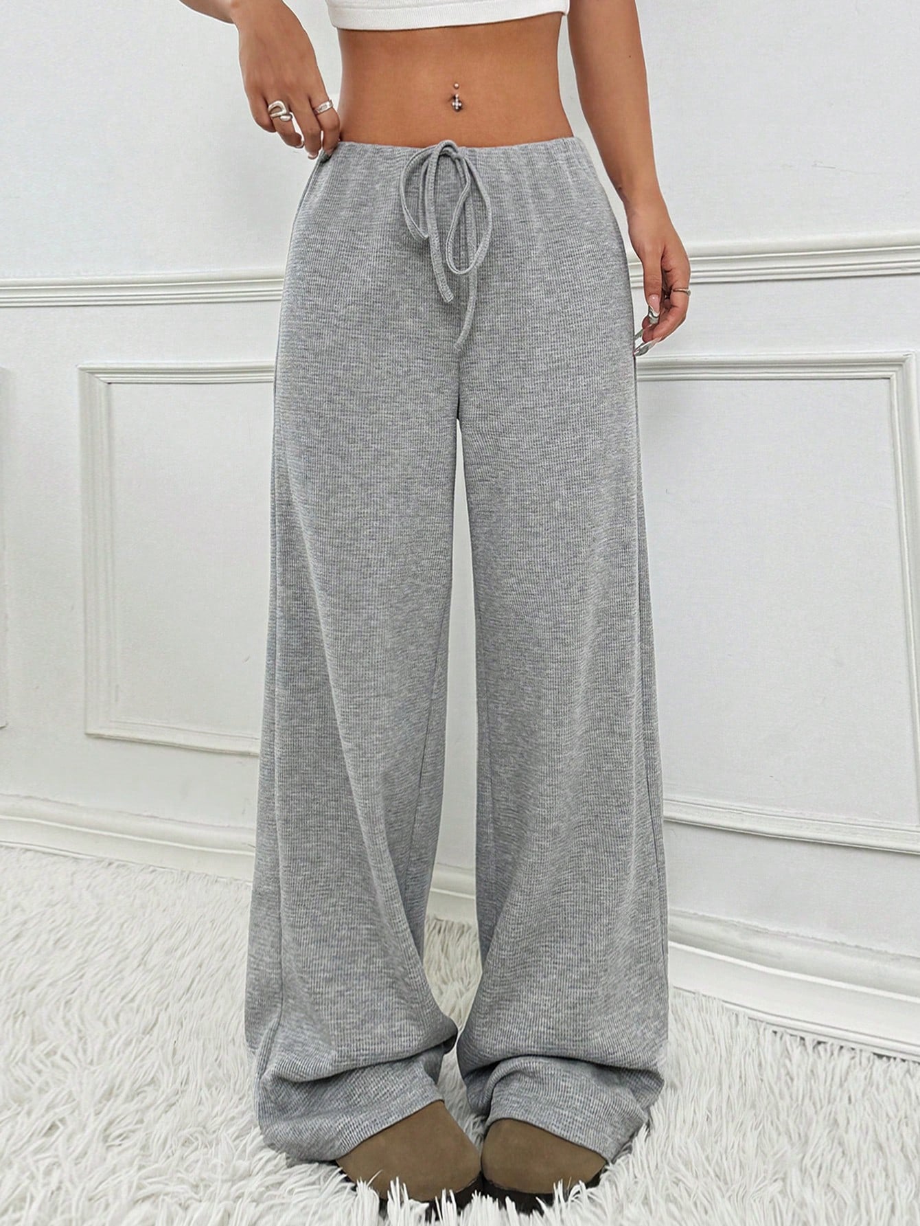 Pantalon de loisirs confortable et décontracté pour femmes avec taille élastique Chic und Stil