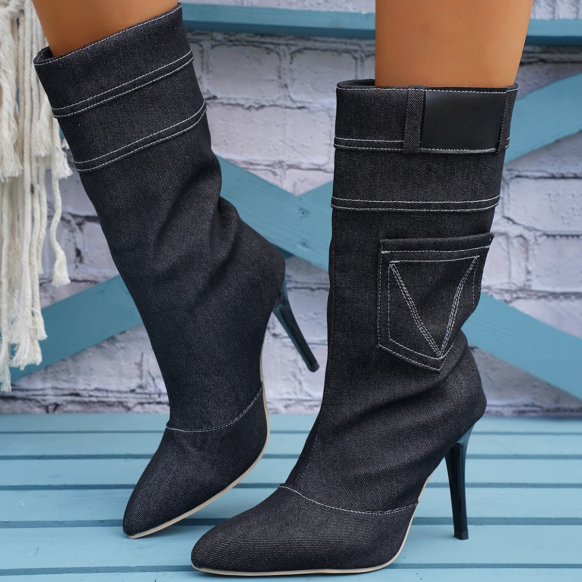 Bottes au-dessus du genou pour femmes en denim de haute qualité avec un talon élégant Chic und Stil