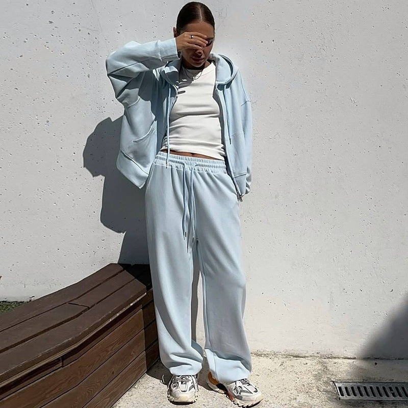 Women's oversized loungewear set with cropped hoodie and wide pants Chic and Style