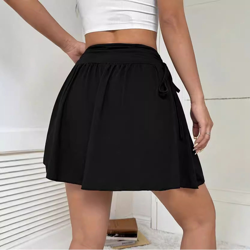 Jupe portefeuille pour femmes avec des détails de nouage élégants Chic und Stil