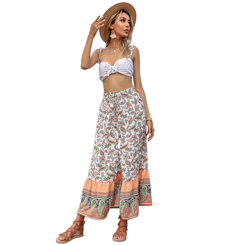 Jupe maxi fluide pour femmes avec imprimé paisley et ourlet volants Chic und Stil