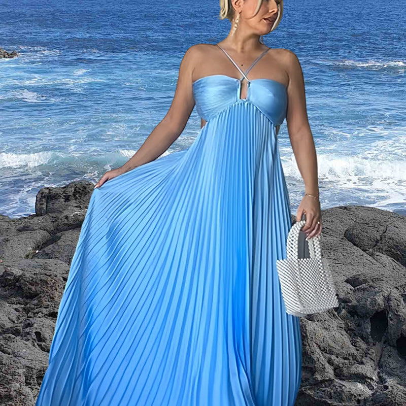 Femmes Robe maxi élégante avec des détails plissés et une découpe chic Chic und Stil