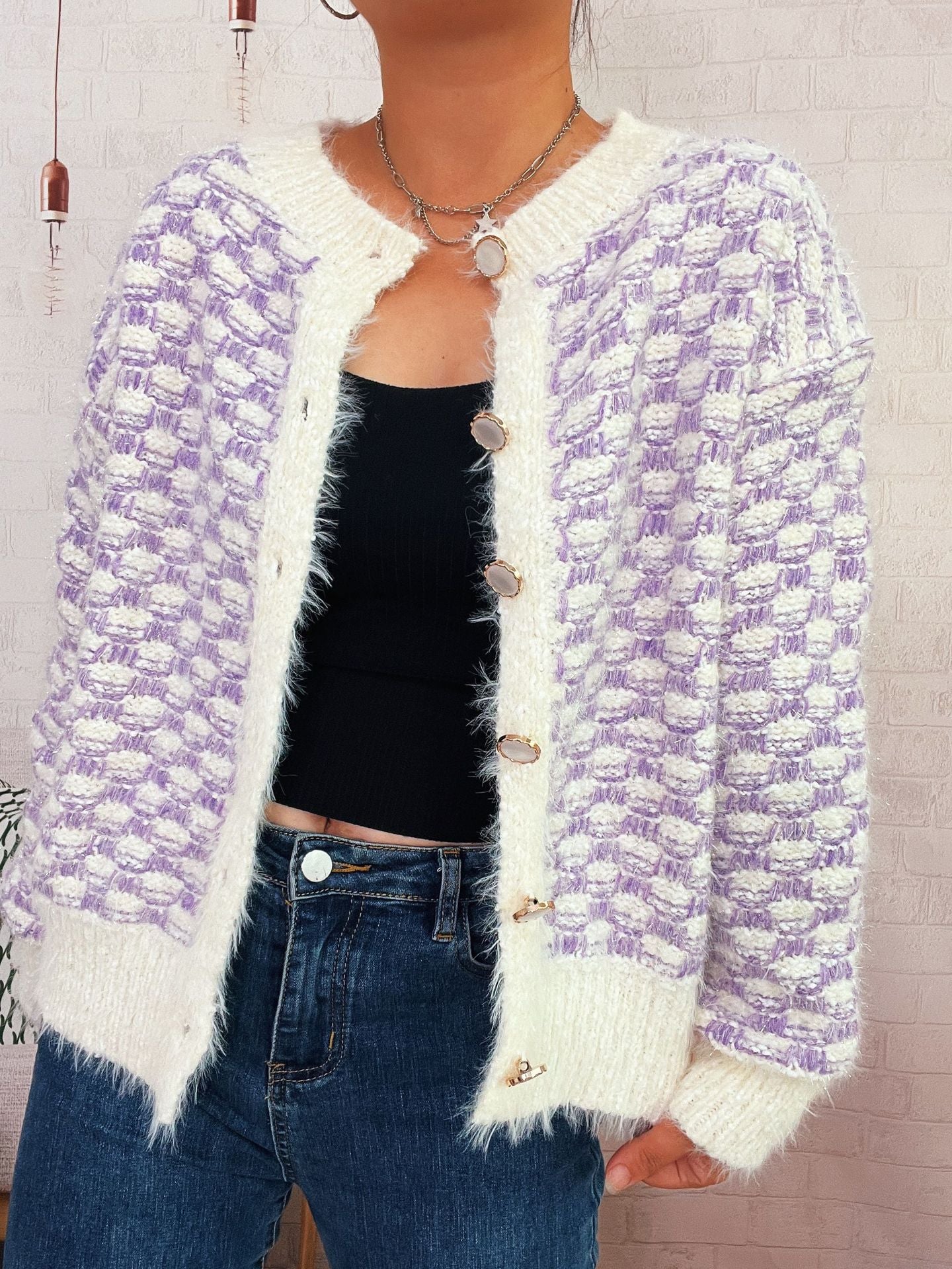 Cardigan en tricot confortable pour femmes avec design de boutons décoratifs Chic und Stil