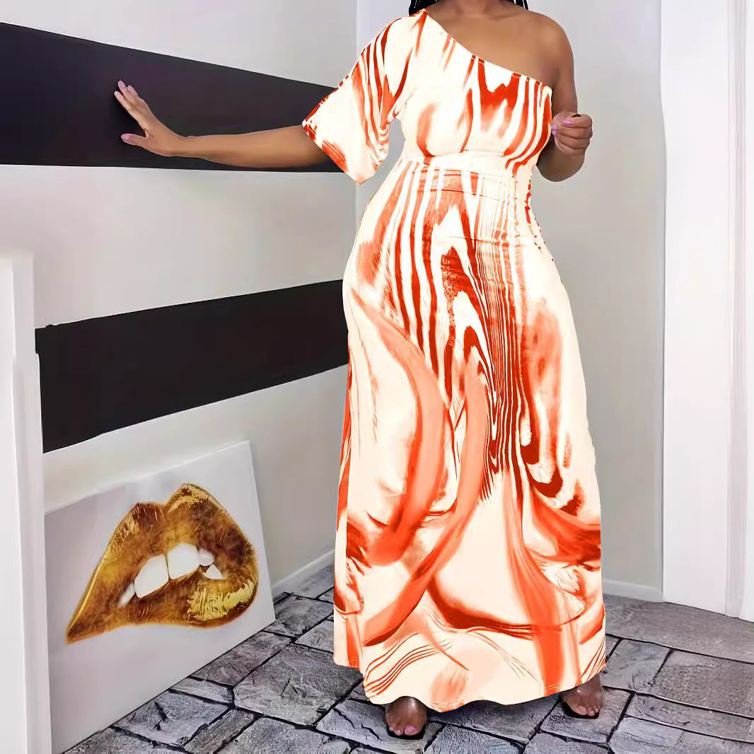Robe maxi femme avec coupe asymétrique et motif élégant Chic und Stil