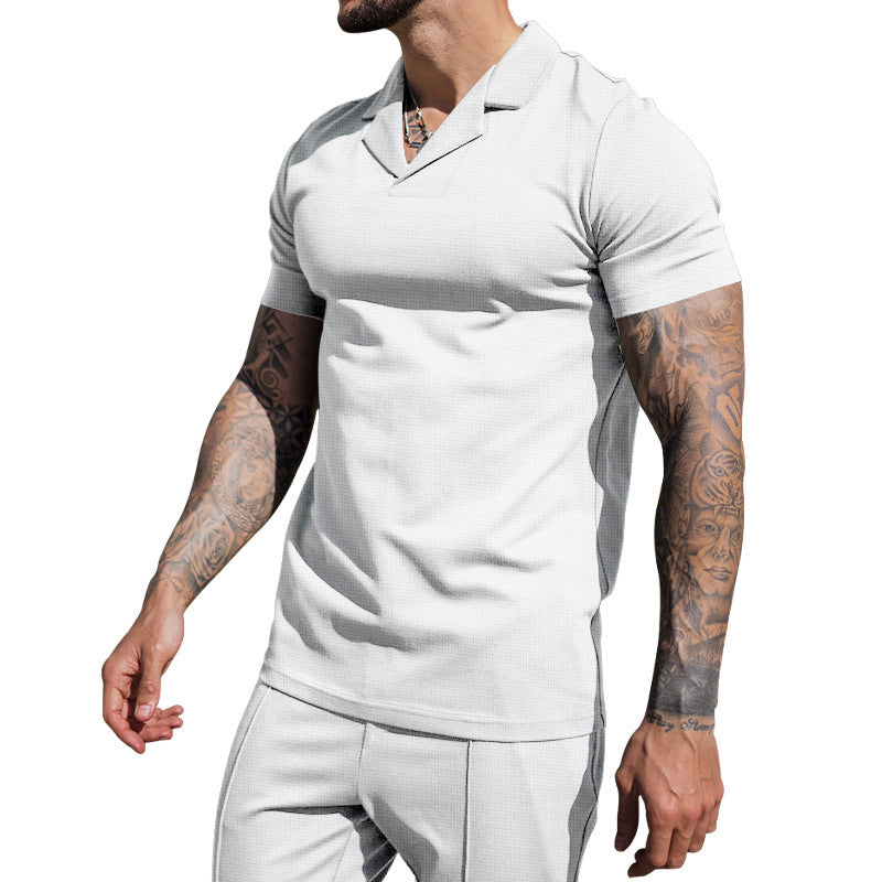 Chemise à manches courtes pour hommes avec col Henley classique et texture de surface structurée Chic und Stil
