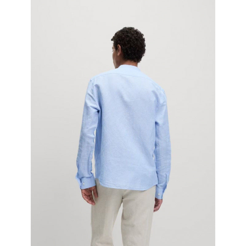 Chemise à manches longues pour hommes avec col montant et motif rayé fin Chic und Stil