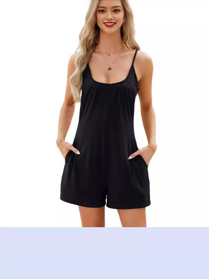Salopette pour femmes avec des bretelles spaghetti et des poches pratiques Chic und Stil