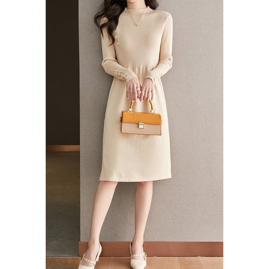 Robe en tricot pour femmes avec des détails de boutons élégants et un col rond Chic und Stil
