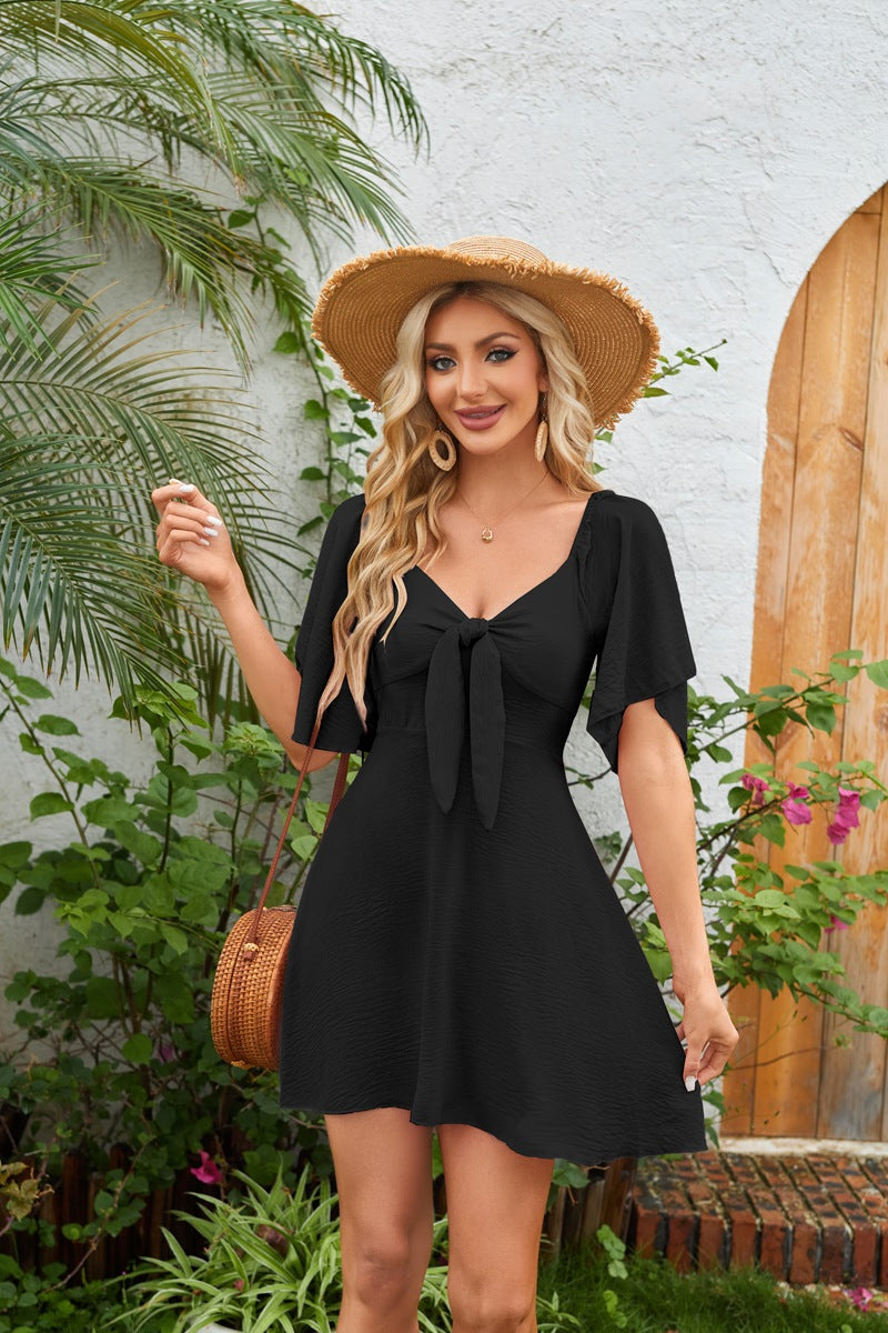 Robe d'été pour femmes avec un design de nœud élégant Chic und Stil