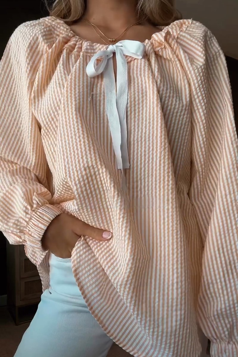 Blouse dames avec décolleté élastique et lien en nœud Chic und Stil