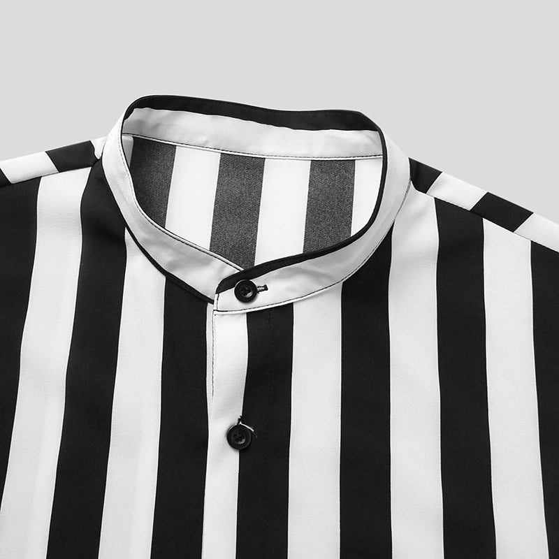 Chemise à manches courtes pour hommes avec un motif à rayures moderne et un col montant Chic und Stil