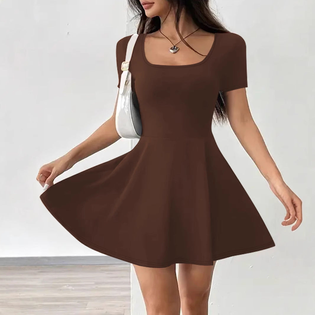 Robe swing en A pour femmes avec décolleté carré Chic und Stil