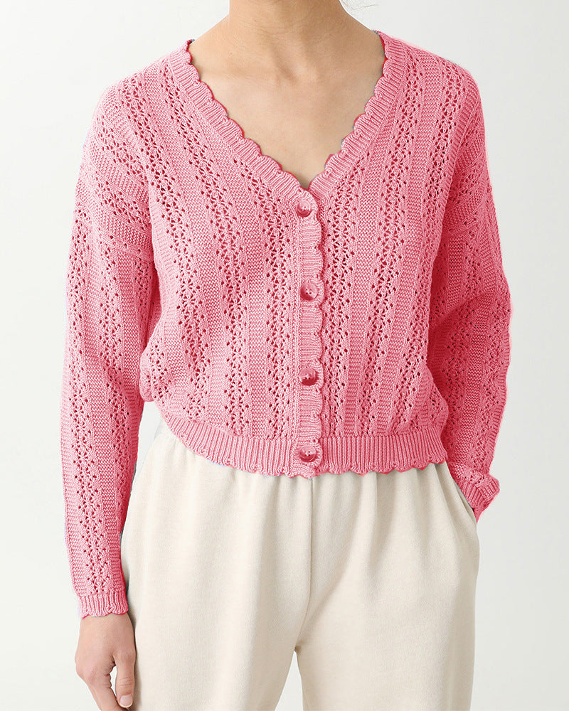 Cardigan tricot pour femmes avec volants féminins et détails de boutons Chic und Stil
