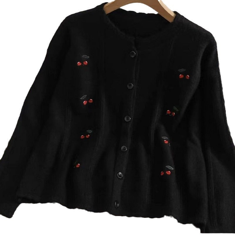 Cardigan pour femmes avec motif floral et fermeture à boutons Chic und Stil