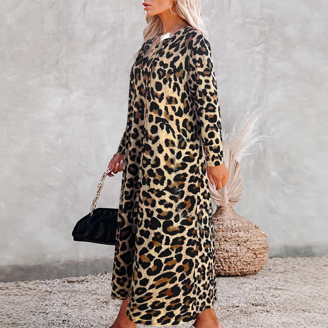 Robe maxi femme avec un motif léopard tendance et un design élégant à enrouler Chic und Stil