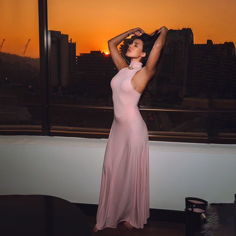 Robe maxi à dos nu pour femmes avec des détails ornés Chic und Stil