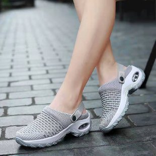 Bottines confortables et respirantes pour femmes avec une sangle de talon élastique Chic und Stil