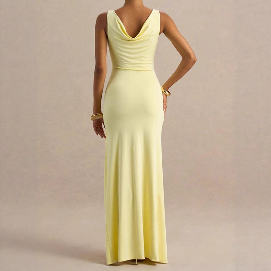 Robes de soirée élégantes pour femmes avec décolleté en V profond et détails de volants sur les côtés Chic und Stil