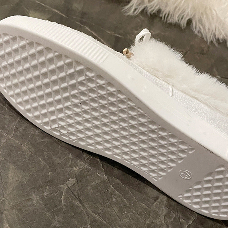 Baskets pour femmes avec col en fausse fourrure Chic und Stil