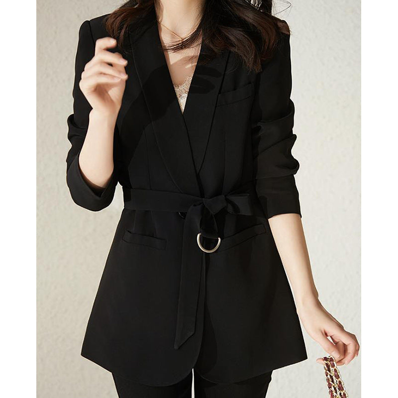 Blazer ajusté pour femmes avec ceinture Chic und Stil 1750847214