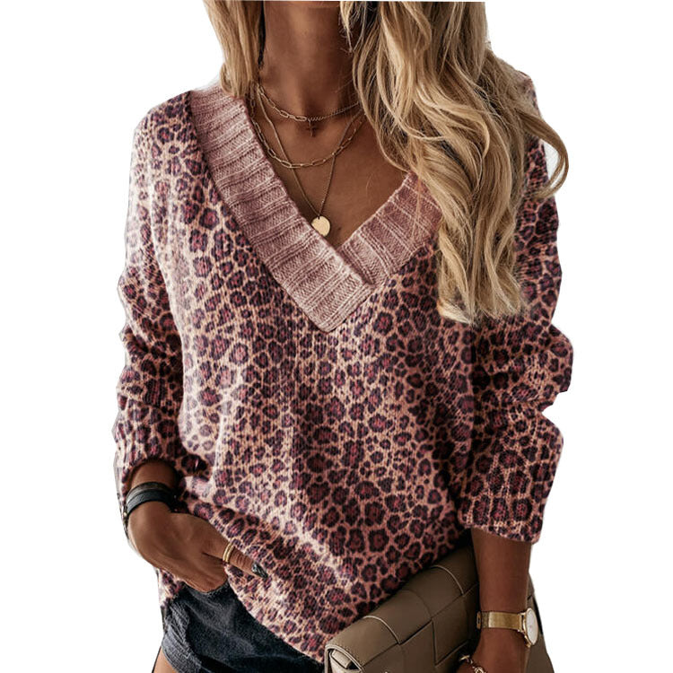 Pull femme avec coupe féminine et motif léopard Chic und Stil