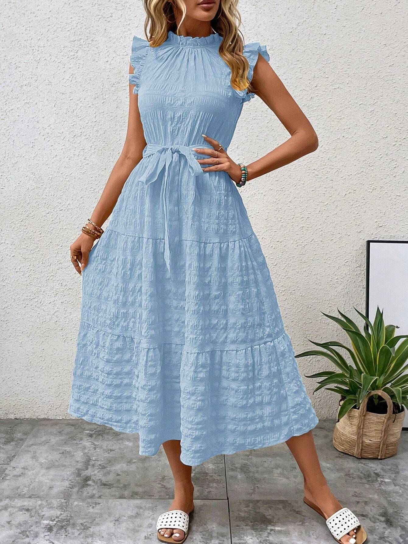 Robe midi femme avec manches volantées et ceinture à la taille Chic und Stil