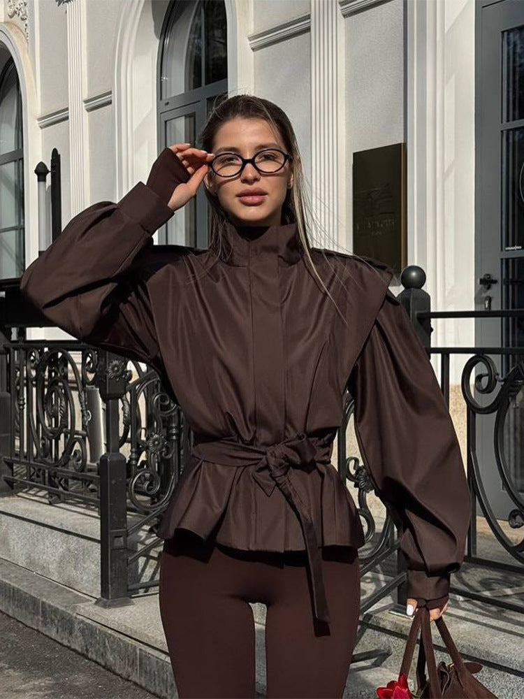 Blouse pour femmes avec col haut et ceinture élastique Chic und Stil