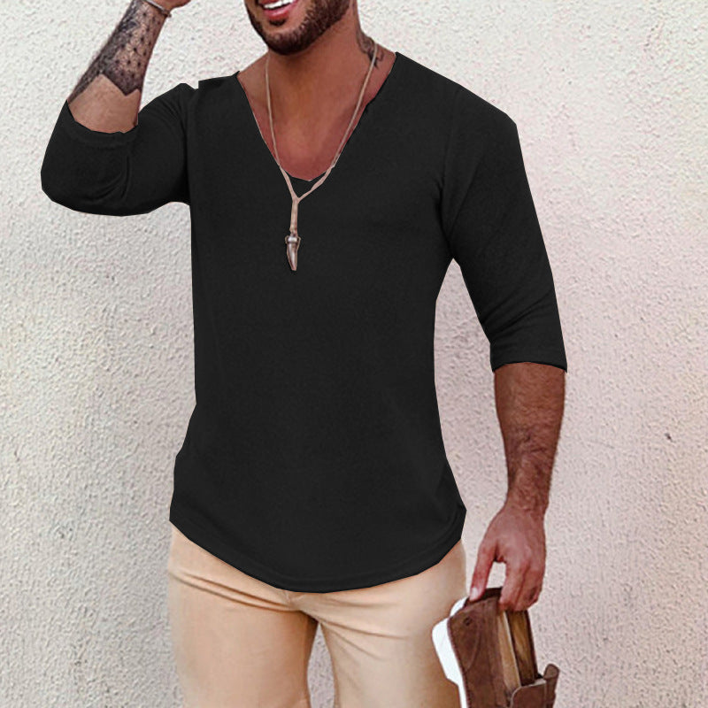 Chemise à col V pour hommes avec design de structure innovant Chic und Stil