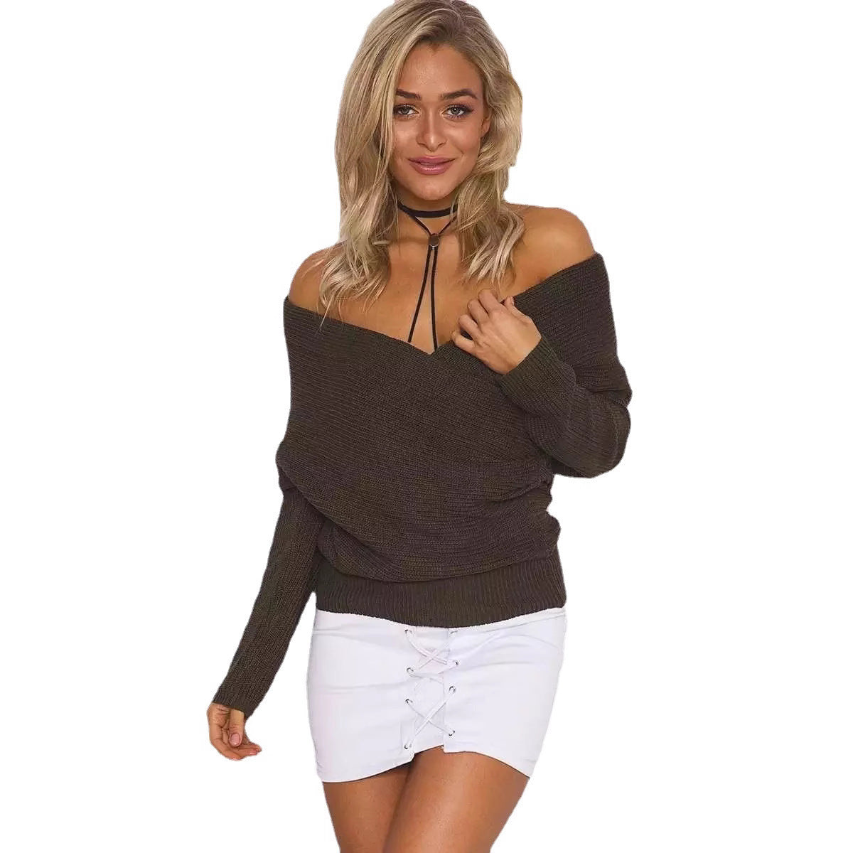 Pull femme en tricot avec un design décolleté et une coupe décontractée Relaxed Fit Chic und Stil