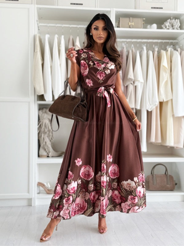 Robe maxi à motif floral pour femmes avec une élégante fente haute Chic und Stil