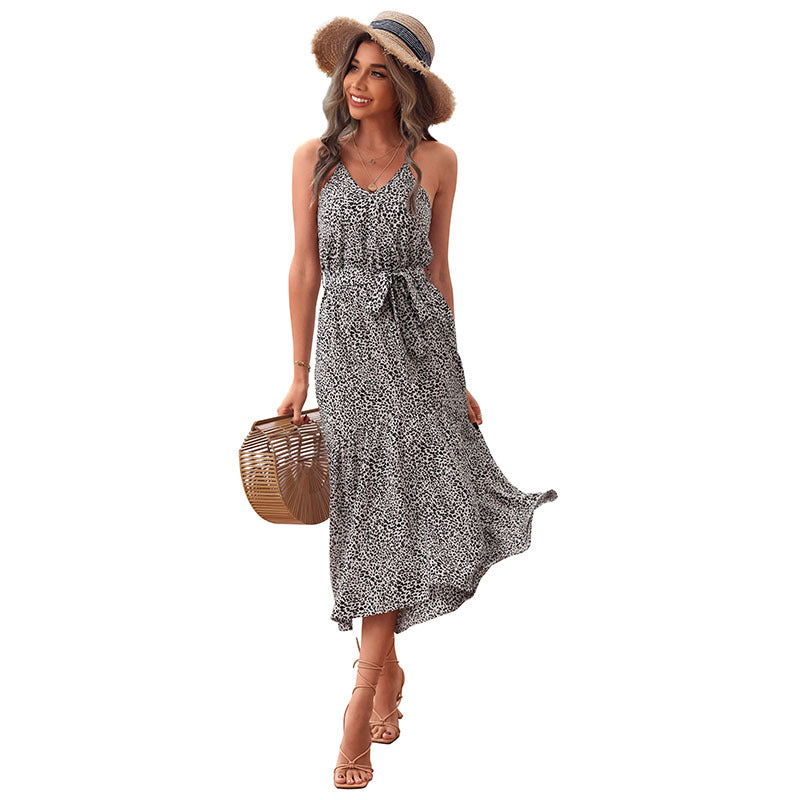 Robe maxi à volants sans manches pour femmes avec détail de ceinture à nouer Chic und Stil