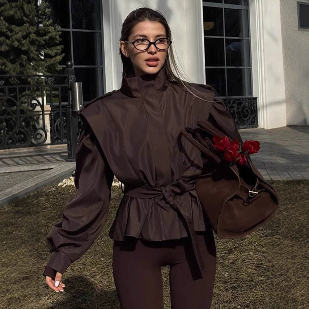 Blouse pour femmes avec col haut et ceinture élastique Chic und Stil