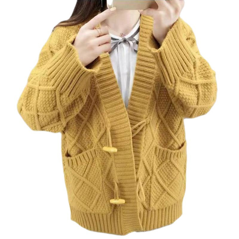 Cardigan en tricot pour femmes avec design en torsades et structures Chic und Stil