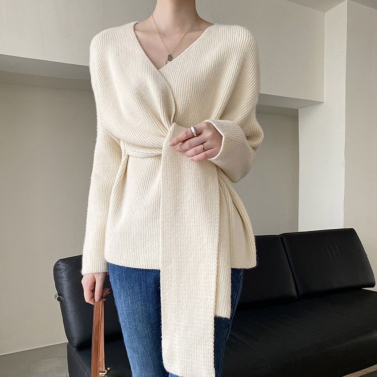 Pull-over enroulé pour femmes avec coupe décontractée et rubans à nouer tendance Chic und Stil