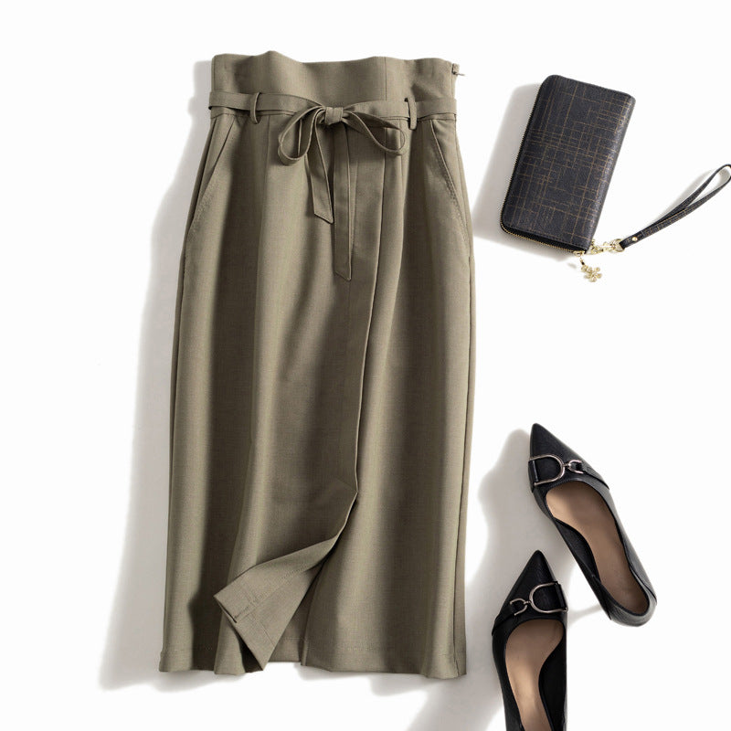 Pantalons femme taille haute ajustés avec détail ceinturé Chic und Stil