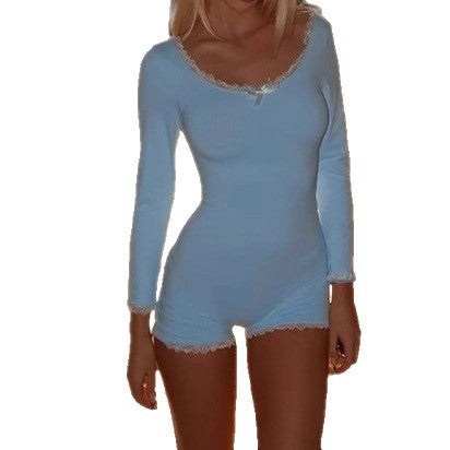Dames body à manches courtes avec ornements en dentelle et encolure ronde Chic und Stil