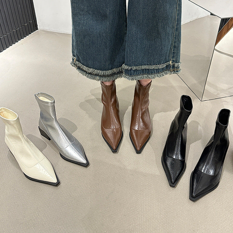 Bottes élégantes pour dames avec bout pointu et talon carré Chic und Stil
