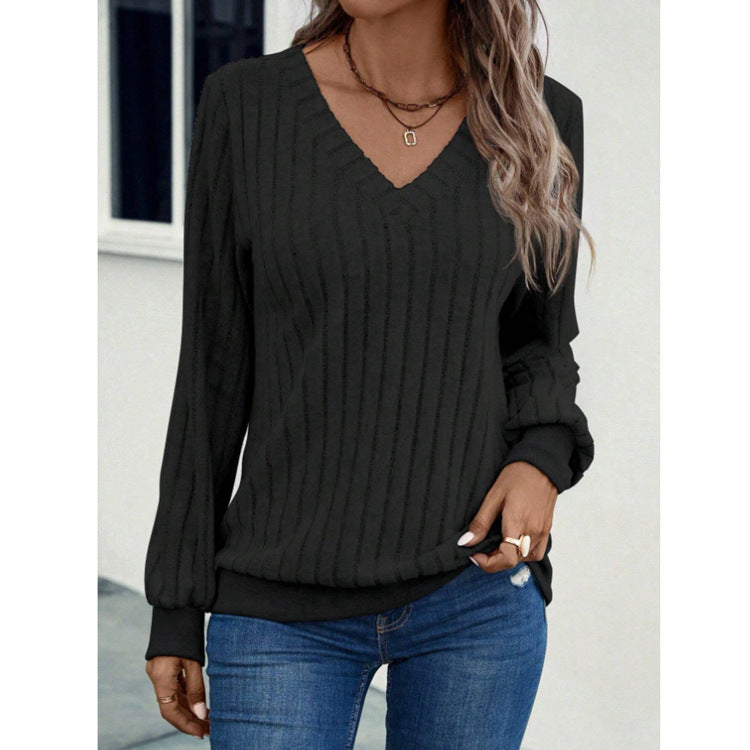 Pull femme avec décolleté en V et motif à côtes texturé Chic und Stil
