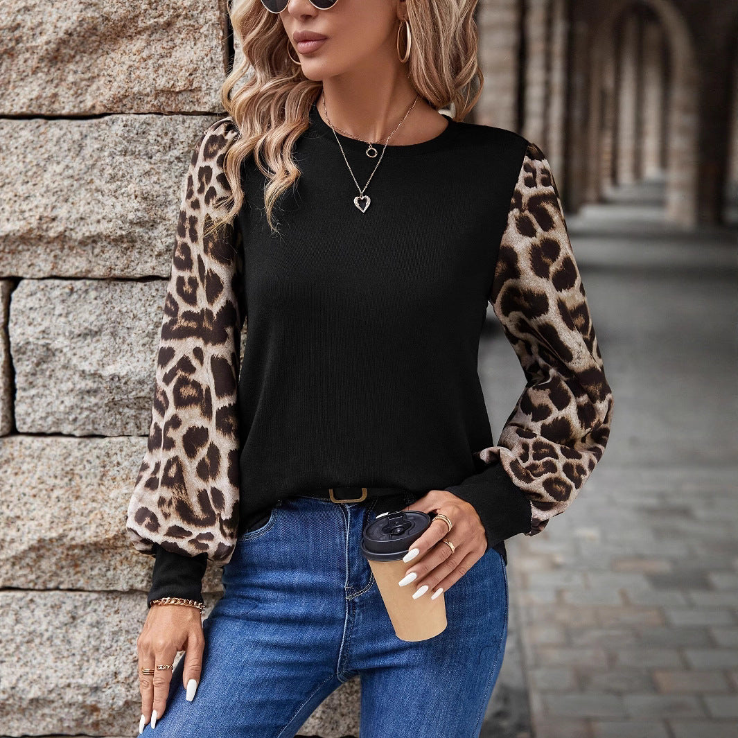 Pull-over pour femmes avec des manches léopard à la mode Chic und Stil