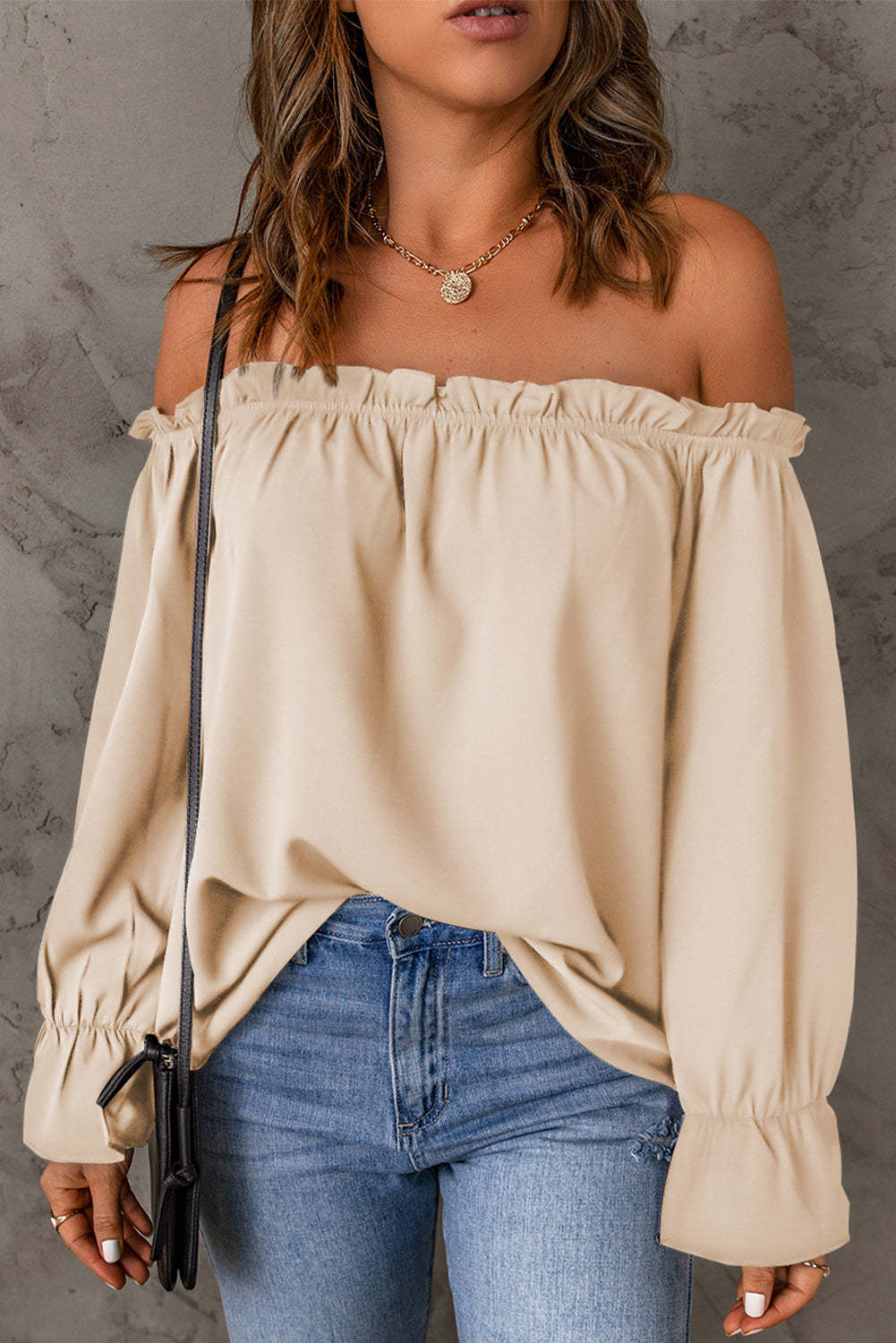 Blouse femme Off-Shoulder avec volants et coupe ample Chic und Stil