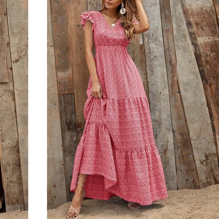 Robe maxi femme avec de délicates détails volantés et un décolleté en V plus profond Chic und Stil