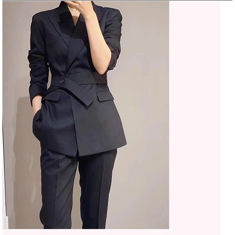 Blazer ajusté ceinturé pour femmes Chic und Stil 1750846960