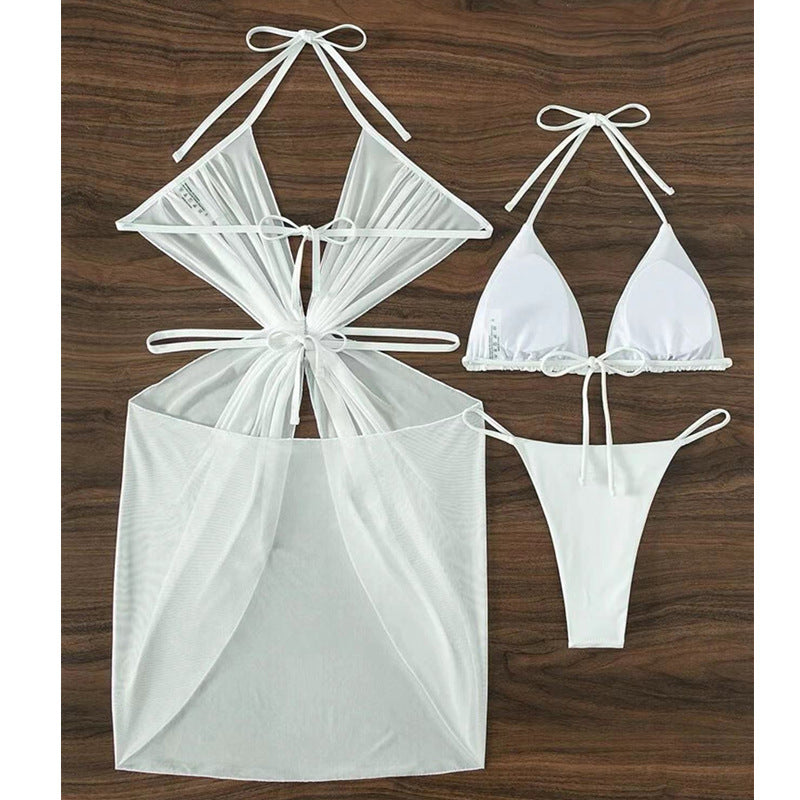 Maillot de bain pour femmes avec un élégant châle en chiffon et une accent cœur Chic und Stil