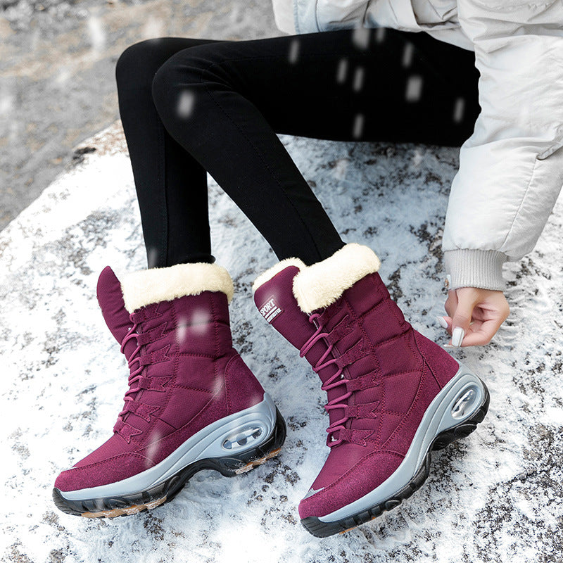 Bottes de randonnée d'hiver pour femmes avec construction de semelle isolante et antidérapante Chic und Stil