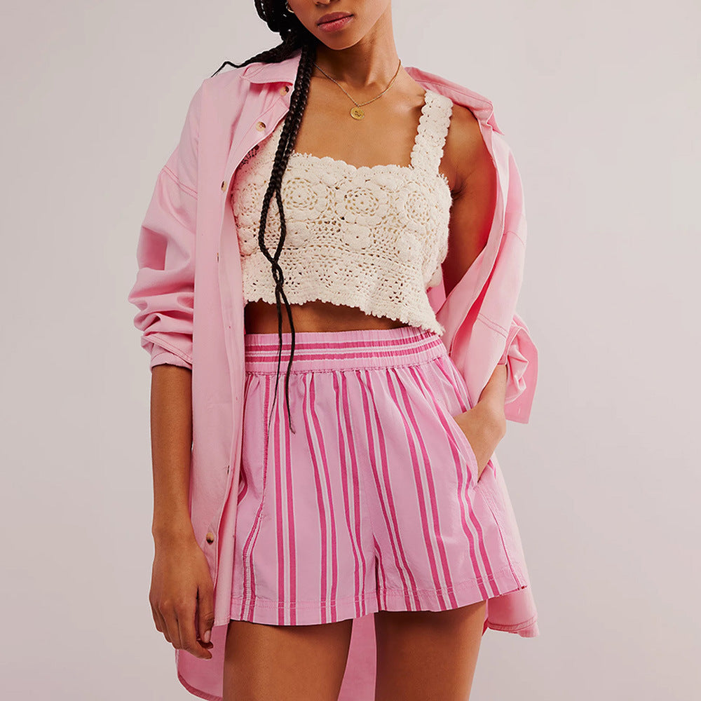 Shorts légers en coton pour femmes avec un design rayé et une taille élastique Chic und Stil