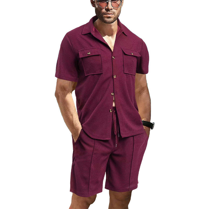 Chemise à manches courtes à la mode pour hommes avec shorts assortis Chic und Stil