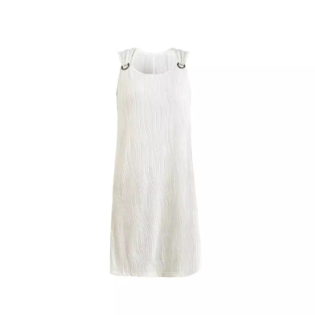 Robe portefeuille d'été pour femmes avec des détails élégants sur les bretelles et une fente latérale Chic und Stil