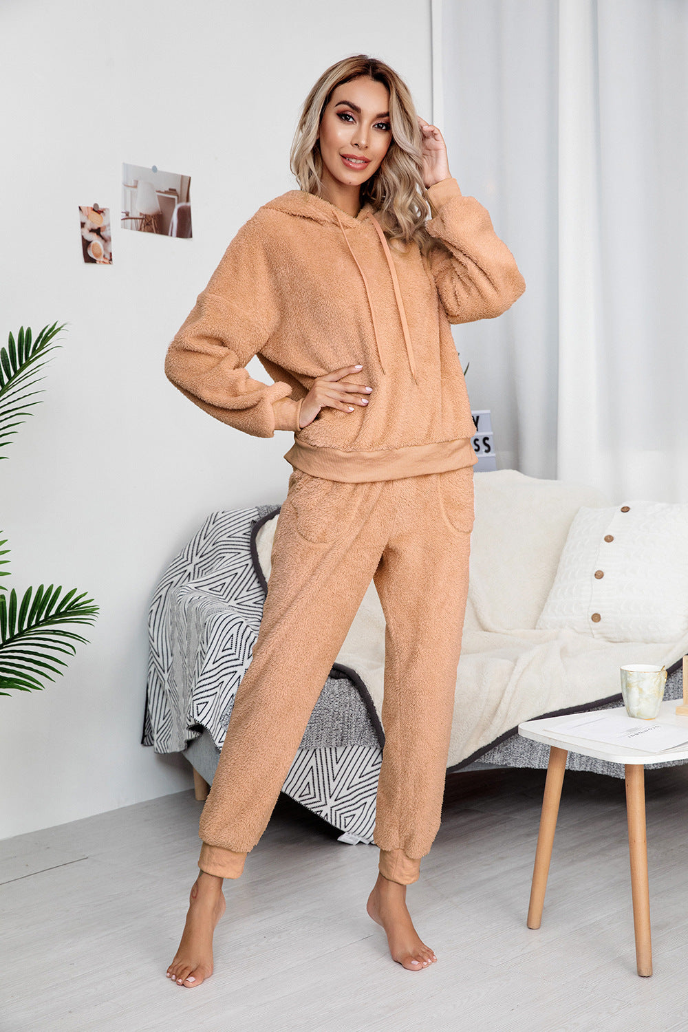 Dames Pull à Capuche en Fleece Set Chic und Stil