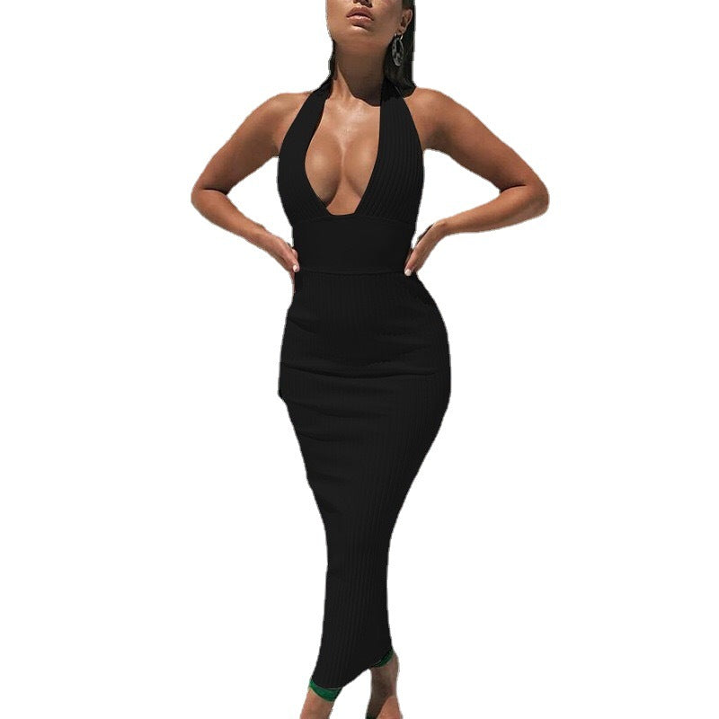 Robe tricotée ajustée pour femmes avec décolleté plongeant et coupe étroite Chic und Stil