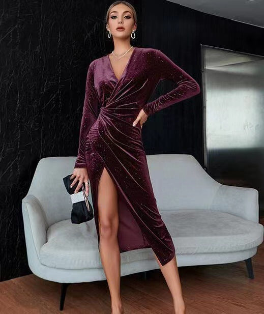 Robe portefeuille fantaisiste pour femmes en velours luxueux avec un élégant revêtement scintillant Chic und Stil